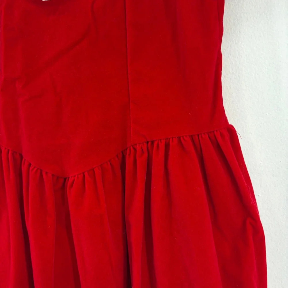 Vintage Picture Perfect Red Velvet Lace Collar Dress Girls Size 10 USA Holiday